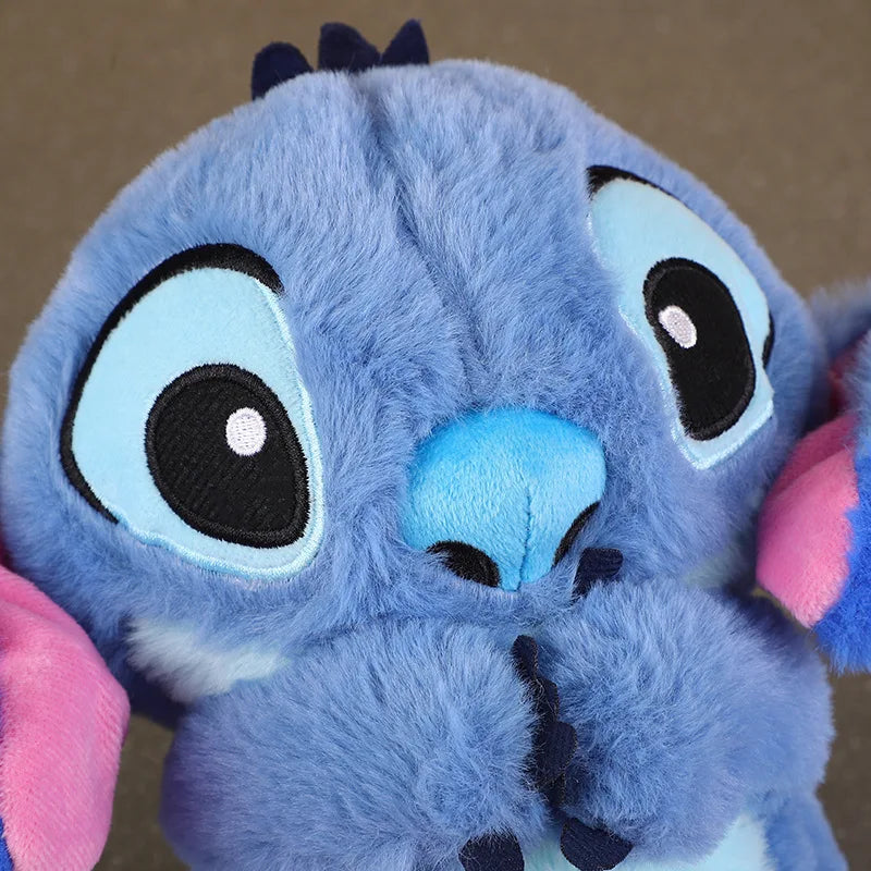Pelúcia Musical Stitch com Luz Noturna – Aconchego para Bebês e Crianças